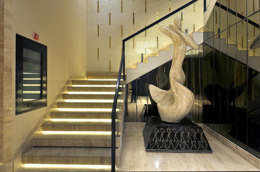 The Cove Hotel Panchkula Extérieur photo
